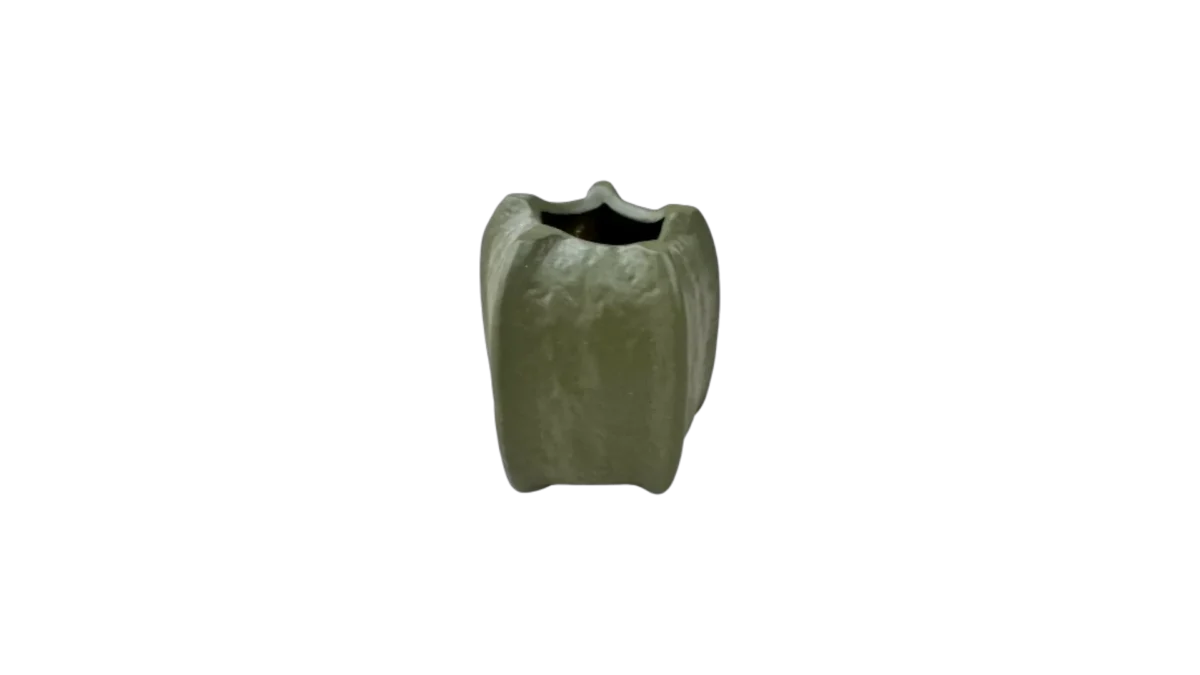 Doma Candle Holder